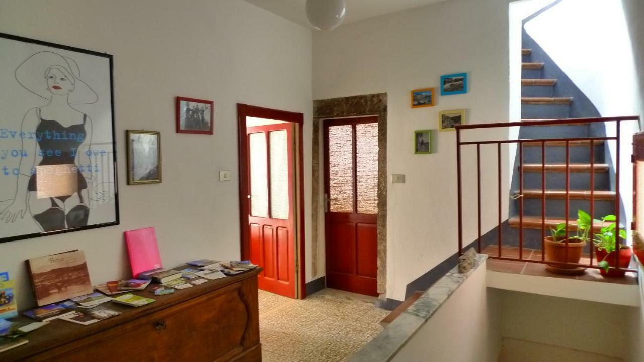 Guesthouse Bosa Di Giuseppe Exterior foto